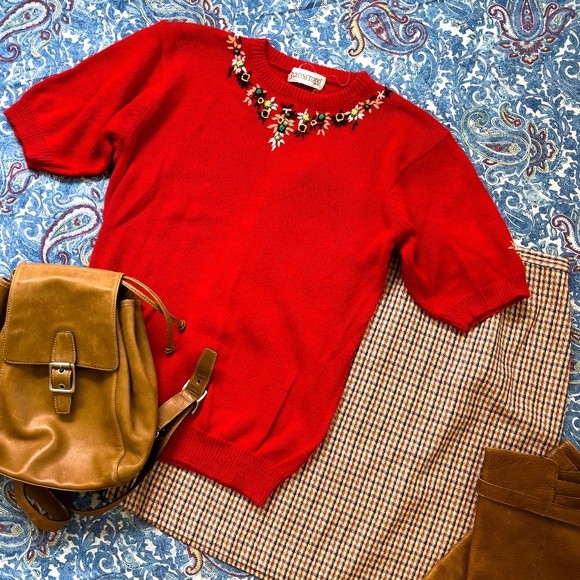 Vintage Sweaters - 90s Vintage Short Sleeve Hand Embroidered Sweater